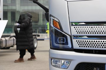 ��� ����; ���ϰ� 2.4L���� 180���� 4X2 ��ʿ��6�� 4.2�׵��������ῨͼƬ