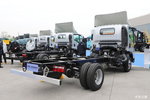 惊喜不断，降0.8万！无锡市领途载货车系列超值回馈，