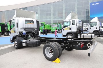 ��� ����; ���ϰ� 2.4L���� 180���� 4X2 ��ʿ��6�� 4.2�׵��������ῨͼƬ