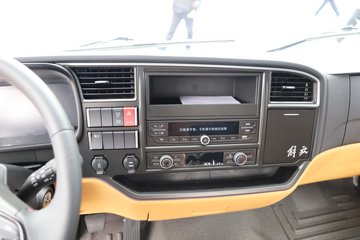 ��� ����; ���ϰ� 2.4L���� 180���� 4X2 ��ʿ��6�� 4.2�׵��������ῨͼƬ