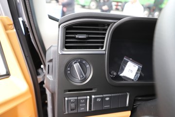 ��� ����; ���ϰ� 2.4L���� 180���� 4X2 ��ʿ��6�� 4.2�׵��������ῨͼƬ