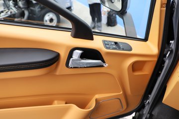 ��� ����; ���ϰ� 2.4L���� 180���� 4X2 ��ʿ��6�� 4.2�׵��������ῨͼƬ