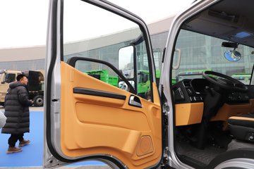 ��� ����; ���ϰ� 2.4L���� 180���� 4X2 ��ʿ��6�� 4.2�׵��������ῨͼƬ