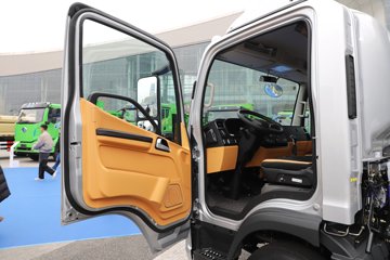 ��� ����; ���ϰ� 2.4L���� 180���� 4X2 ��ʿ��6�� 4.2�׵��������ῨͼƬ