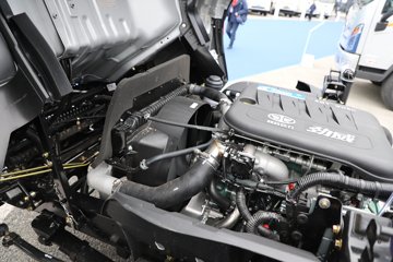 ��� ����; ���ϰ� 2.4L���� 180���� 4X2 ��ʿ��6�� 4.2�׵��������ῨͼƬ