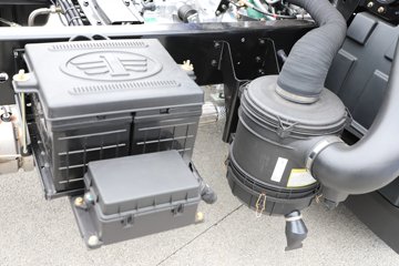 ��� ����; ���ϰ� 2.4L���� 180���� 4X2 ��ʿ��6�� 4.2�׵��������ῨͼƬ