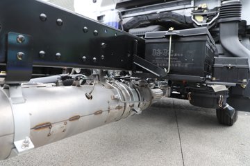 ��� ����; ���ϰ� 2.4L���� 180���� 4X2 ��ʿ��6�� 4.2�׵��������ῨͼƬ