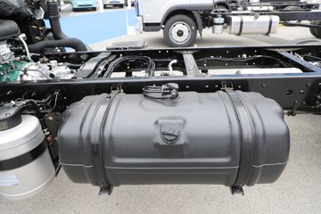 ��� ����; ���ϰ� 2.4L���� 180���� 4X2 ��ʿ��6�� 4.2�׵��������ῨͼƬ