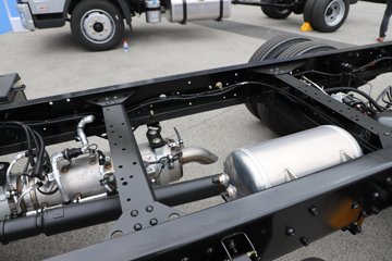 ��� ����; ���ϰ� 2.4L���� 180���� 4X2 ��ʿ��6�� 4.2�׵��������ῨͼƬ