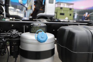 ��� ����; ���ϰ� 2.4L���� 180���� 4X2 ��ʿ��6�� 4.2�׵��������ῨͼƬ