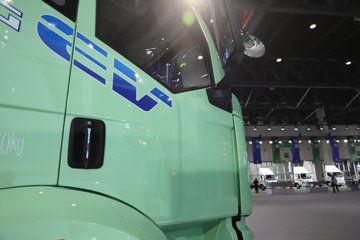 ���J6G Pro 6X4 ���綯ǣ���� ����ʱ��400kWhͼƬ