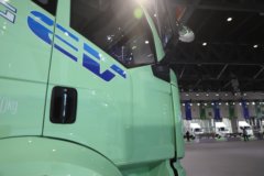 解放J6G 6X4 纯电动牵引车 宁德时代400kWh