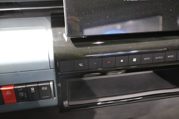 ���J6G Pro 6X4 ���綯ǣ���� ����ʱ��400kWhͼƬ