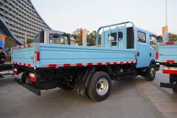 ���������D6-S 2.3L���� 142���� ������5�� ��ɲ 3.2��˫�������ῨͼƬ