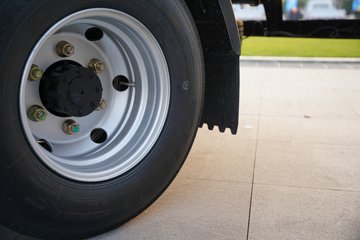 ���������D6-S 2.3L���� 142���� ������5�� ��ɲ 3.2��˫�������ῨͼƬ