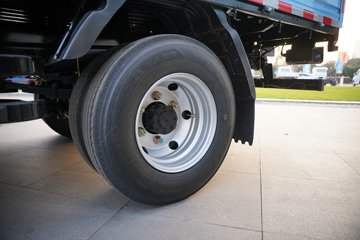 ���������D6-S 2.3L���� 142���� ������5�� ��ɲ 3.2��˫�������ῨͼƬ