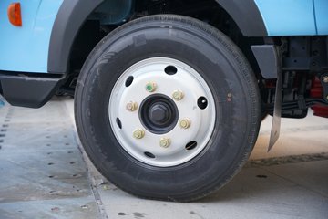 ���������D6-S 2.3L���� 142���� ������5�� ��ɲ 3.2��˫�������ῨͼƬ