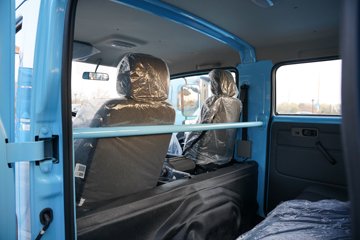 ���������D6-S 2.3L���� 142���� ������5�� ��ɲ 3.2��˫�������ῨͼƬ