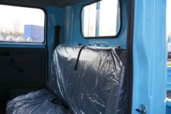 东风多利卡D6-S 2.3L柴油 142马力 万里扬5档 气刹 3.2米双排栏板轻卡