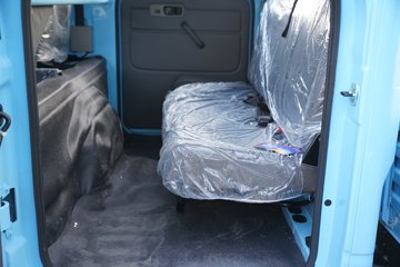 ���������D6-S 2.3L���� 142���� ������5�� ��ɲ 3.2��˫�������ῨͼƬ