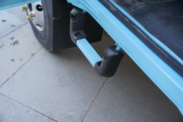 ���������D6-S 2.3L���� 142���� ������5�� ��ɲ 3.2��˫�������ῨͼƬ