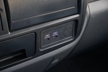 ���������D6-S 2.3L���� 142���� ������5�� ��ɲ 3.2��˫�������ῨͼƬ