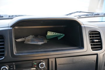 ���������D6-S 2.3L���� 142���� ������5�� ��ɲ 3.2��˫�������ῨͼƬ