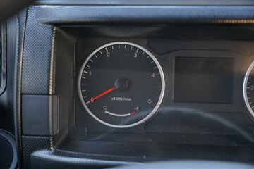 ���������D6-S 2.3L���� 142���� ������5�� ��ɲ 3.2��˫�������ῨͼƬ