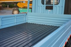 东风多利卡D6-S 2.3L柴油 142马力 万里扬5档 气刹 3.2米双排栏板轻卡