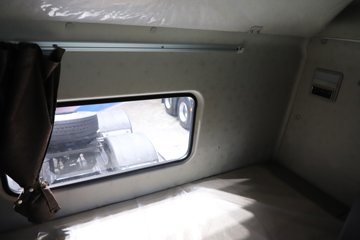 ���J7 ����� 13.2L���� 640���� 6X4 һ�����12�� AMT�Զ��� ǣ����ͼƬ