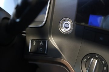 ���J7 ����� 13.2L���� 640���� 6X4 һ�����12�� AMT�Զ��� ǣ����ͼƬ