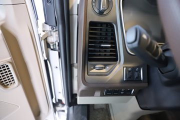 ���J7 ����� 13.2L���� 640���� 6X4 һ�����12�� AMT�Զ��� ǣ����ͼƬ