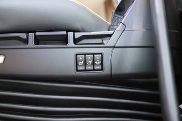 ���J7 ����� 13.2L���� 640���� 6X4 һ�����12�� AMT�Զ��� ǣ����ͼƬ