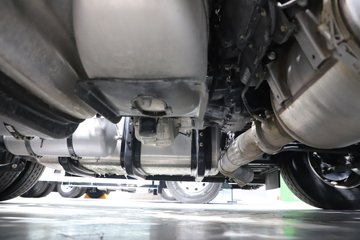 ���J7 ����� 13.2L���� 640���� 6X4 һ�����12�� AMT�Զ��� ǣ����ͼƬ