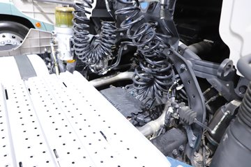 ���J7 ����� 13.2L���� 640���� 6X4 һ�����12�� AMT�Զ��� ǣ����ͼƬ