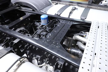 ���J7 ����� 13.2L���� 640���� 6X4 һ�����12�� AMT�Զ��� ǣ����ͼƬ