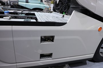 ���J7 ����� 13.2L���� 640���� 6X4 һ�����12�� AMT�Զ��� ǣ����ͼƬ