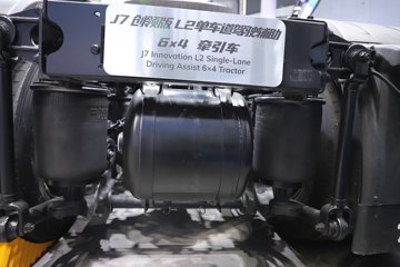 ���J7 ����� 13.2L���� 640���� 6X4 һ�����12�� AMT�Զ��� ǣ����ͼƬ