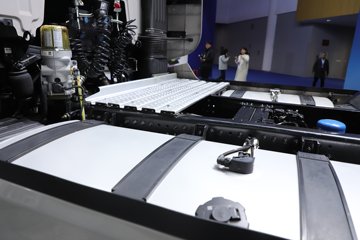 ���J7 ����� 13.2L���� 640���� 6X4 һ�����12�� AMT�Զ��� ǣ����ͼƬ