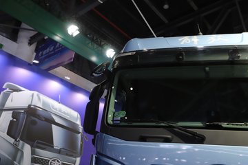 ���J7 12.5L���� 580���� 8X4 һ�����12�� AMT�Զ��� 9.4�ײ�դʽ�ػ���ͼƬ