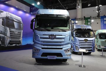 解放J7&nbsp;载货车外观                                                图片