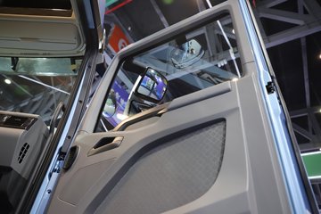 ���J7 12.5L���� 580���� 8X4 һ�����12�� AMT�Զ��� 9.4�ײ�դʽ�ػ���ͼƬ