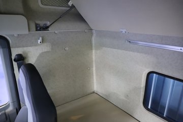 ���J7 12.5L���� 580���� 8X4 һ�����12�� AMT�Զ��� 9.4�ײ�դʽ�ػ���ͼƬ