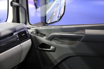 ���J7 12.5L���� 580���� 8X4 һ�����12�� AMT�Զ��� 9.4�ײ�դʽ�ػ���ͼƬ