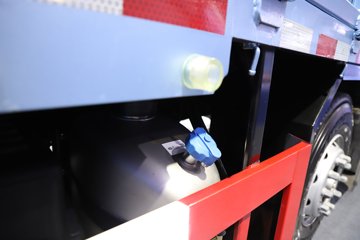 ���J7 12.5L���� 580���� 8X4 һ�����12�� AMT�Զ��� 9.4�ײ�դʽ�ػ���ͼƬ