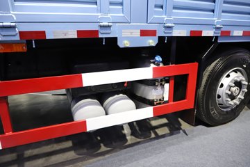 ���J7 12.5L���� 580���� 8X4 һ�����12�� AMT�Զ��� 9.4�ײ�դʽ�ػ���ͼƬ