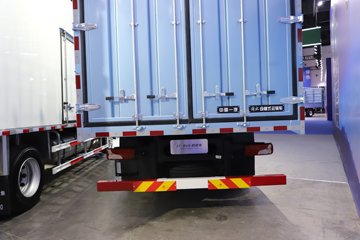 ���J7 12.5L���� 580���� 8X4 һ�����12�� AMT�Զ��� 9.4�ײ�դʽ�ػ���ͼƬ