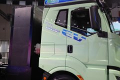 解放J6P PRO 6X4 纯电动牵引车 宁德时代600kWh
