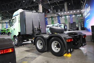 J6P PRO&nbsp;电动牵引车外观图片