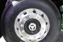 解放J6P PRO 6X4 纯电动牵引车 宁德时代600kWh